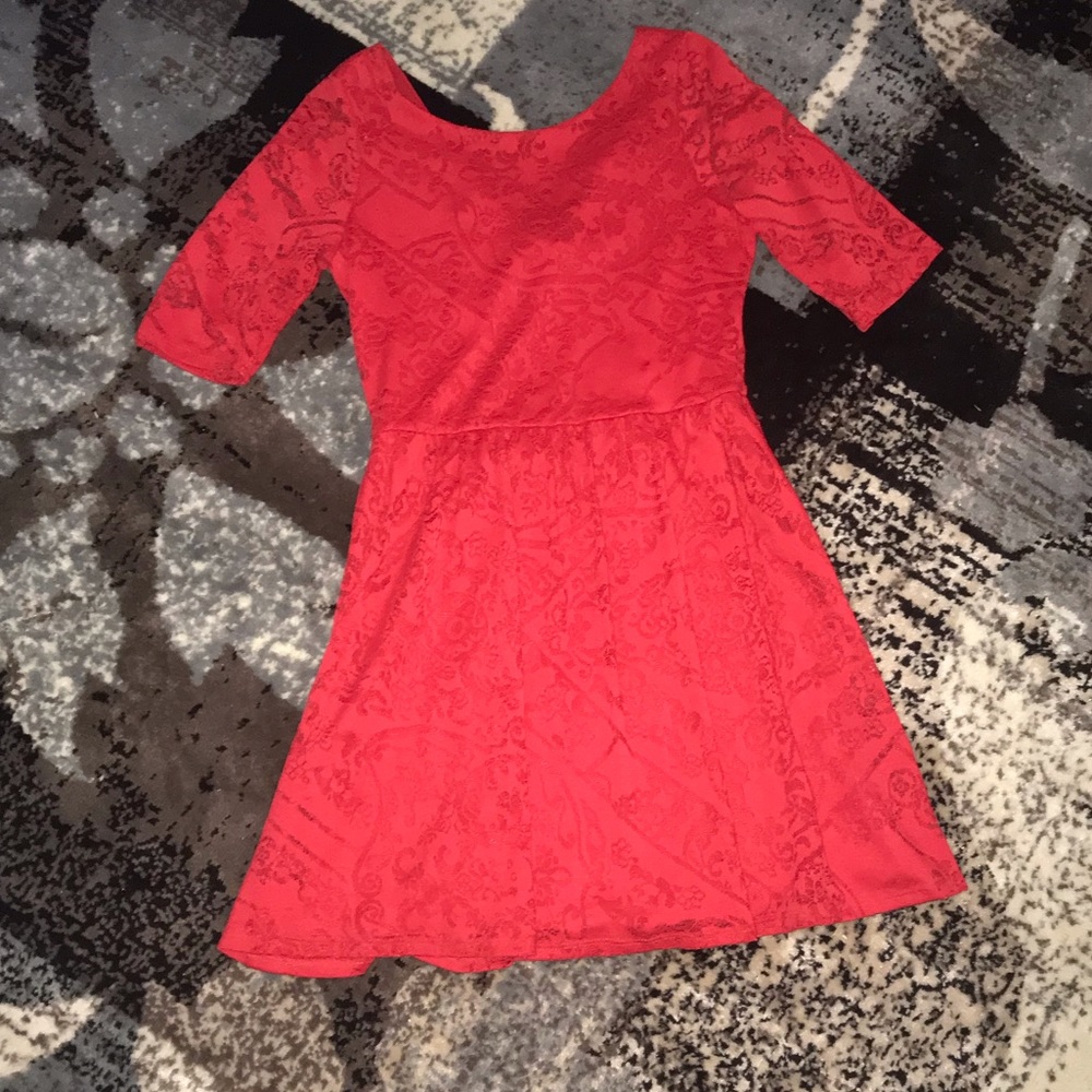 Beautiful short red dress